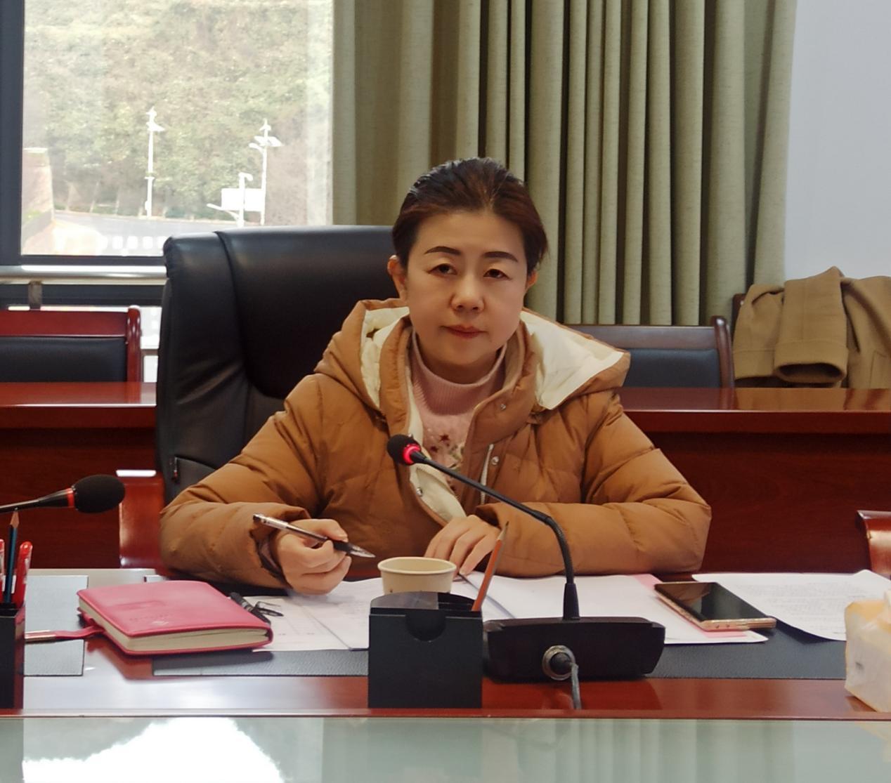 程晓慧发言，