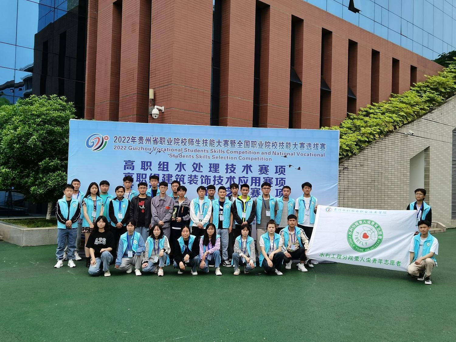 2f43ef7a-3da2-425c-8939-fc383f1dc9bf.jpg